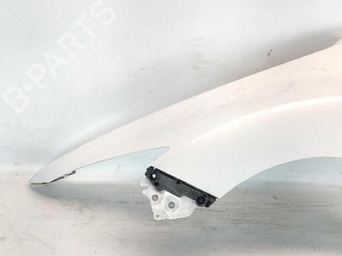 Used Left front fenders Left front fenders 38214927 38214927