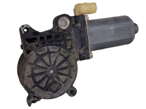 Left front window motor BMW 3 (E46) 320 i | BP38209363E21 - Image 3