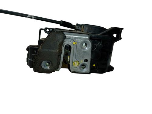 front-right-lock-renault-scenic-iii-jz01_-2008-2009-2010-2011-2012-2013-2014-2015-2016-38209415 main image