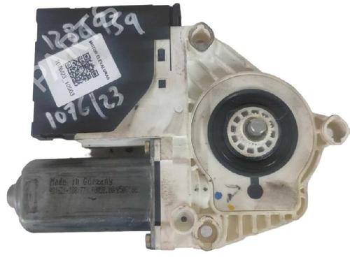 Used Right front window motor Right front window motor 38206458 38206458