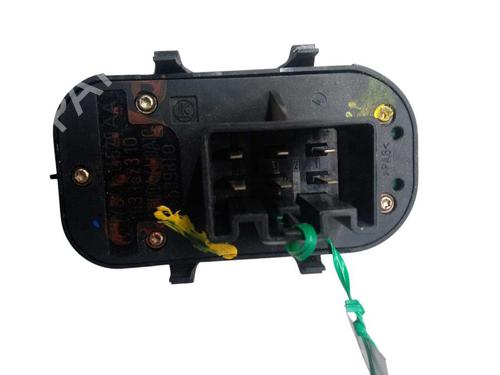 Left front window switch FORD FOCUS I (DAW, DBW) 1.8 TDCi | BP38211582I27 - Image 2