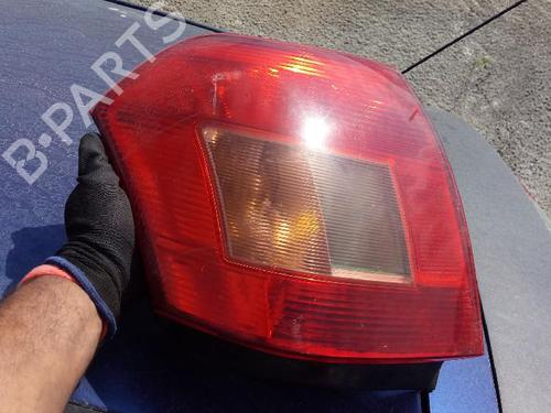Achterlicht rechts Achterlicht rechts TOYOTA COROLLA (_E12_) 1.6 VVT-i (ZZE121_, ZZE121R) (110 hp) 38222206 38222206