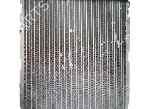 Used Water radiator Water radiator 38215182 38215182