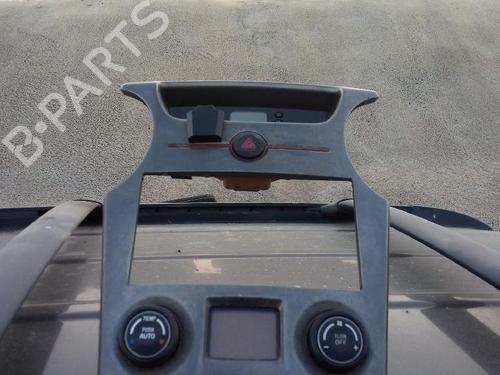 Used Climate control Climate control 38223534 38223534