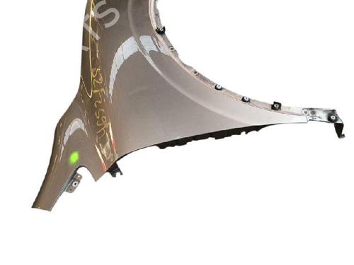 Used Right front fenders Right front fenders 38216925 38216925