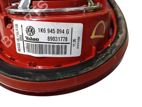 Right tailgate light VW GOLF PLUS V (5M1, 521) 1.9 TDI | BP38984107C80 - Image 2