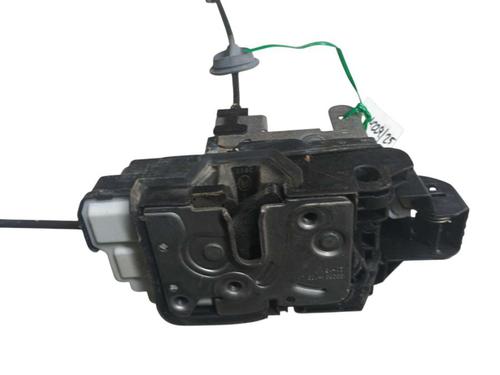 front-left-lock-volvo-v40-hatchback-525-2012-2013-2014-2015-2016-2017-2018-2019-38216763 main image