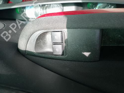 Used Left front window switch Left front window switch 38206572 38206572