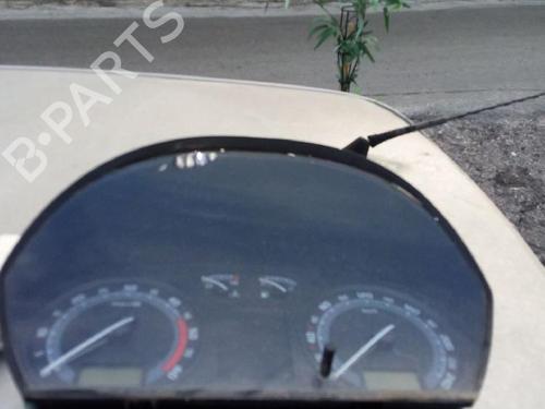 Used Instrument cluster Instrument cluster 38222753 38222753