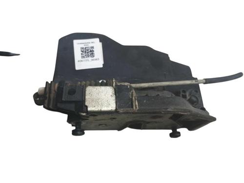 Used Front left lock Front left lock 38215481 38215481