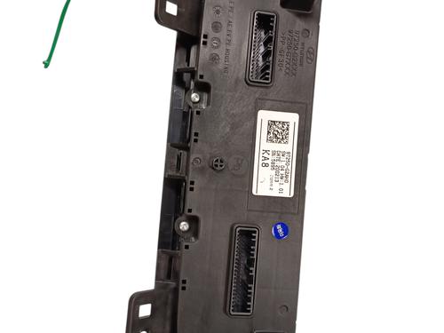 Used Climate control Climate control 38983816 38983816