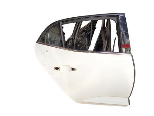 right-rear-door-renault-megane-iv-hatchback-b9amn_-2015-39262733 main image