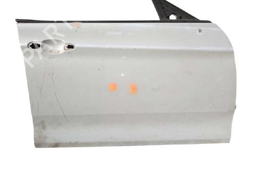 Used Right front door Right front door 38210037 38210037