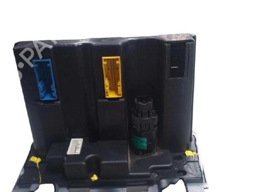 Used Climate control Climate control 38215028 38215028