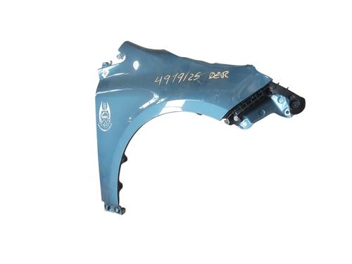 right-front-fenders-toyota-corolla-hatchback-_e21_-_ea1_-_eh1_-2018-38211160 main image