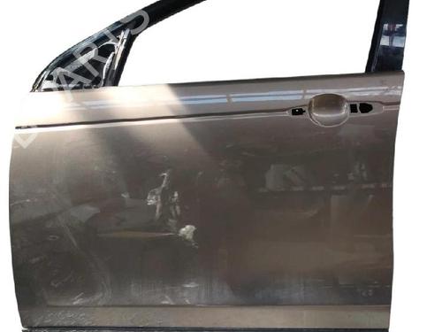 left-front-door-land-rover-discovery-sport-l550-2014-38208760 main image