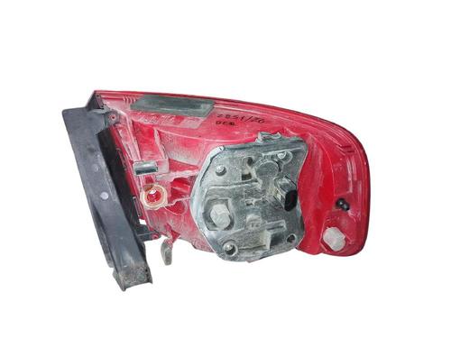 Used Right taillight Right taillight 39021660 39021660