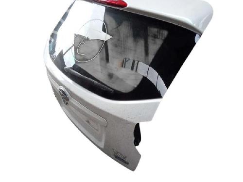 tailgate-subaru-xv-_gp_-2011-2012-2013-2014-2015-2016-2017-38213303 main image