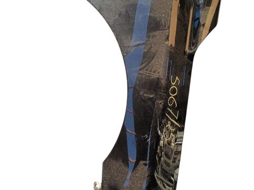 right-front-fenders-renault-latitude-l70_-2010-38218379 main image