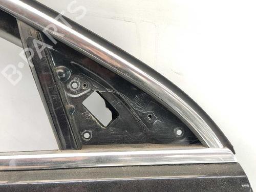 Used Right front door Right front door 38219731 38219731
