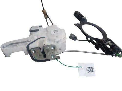 Front left lock PEUGEOT 4008 1.6 HDi | BP38223638C98 - Image 2