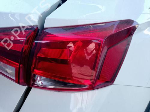 Used Right taillight Right taillight 38206228 38206228