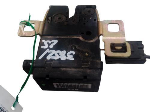 tailgate-lock-mini-mini-r50-r53-2001-2002-2003-2004-2005-2006-38215067 main image