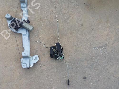 front-left-lock-dacia-duster-hs_-2010-2011-2012-2013-2014-2015-2016-2017-2018-38555221 main image