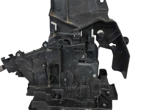 venstre-bagtil-las-mercedes-benz-e-class-w213-2016-38207506 main image