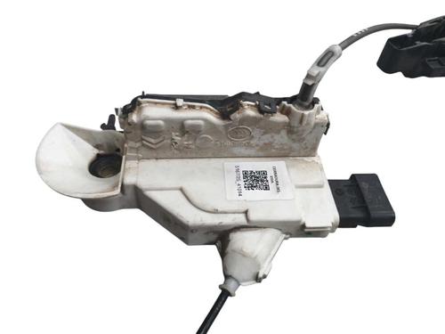 venstre-fortil-las-citroen-c4-cactus-2014-38218563 main image