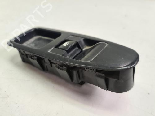 Used Switch Switch PEUGEOT EXPERT Van (VF3A_, VF3U_, VF3X_) 2.0 HDi 120 (120 hp) 36626374 36626374