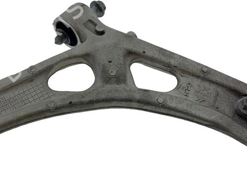 Used Left front suspension arm Left front suspension arm 36630940 36630940