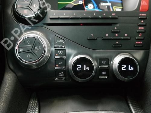 Switch CITROËN DS5 2.0 HDi 200 Hybrid4 All-wheel Drive | BP36616600I30 - Image 17