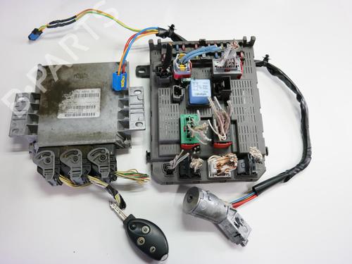 Used Control unit Control unit CITROËN C5 I (DC_) 2.0 16V (DCRFNC, DCRFNF) (136 hp) 36615109 36615109