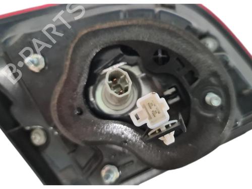 right-tailgate-light-citroen-c4-aircross-2010-36631399 main image