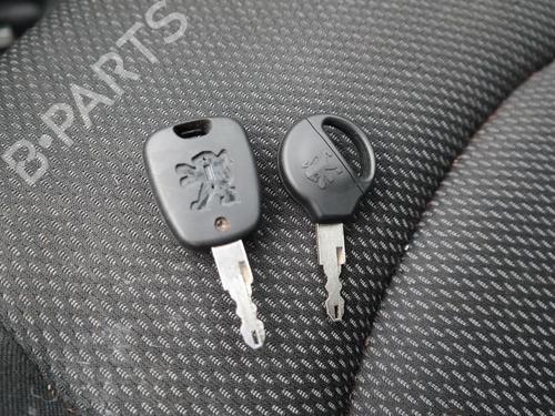 Switch PEUGEOT 206 Hatchback (2A/C) 1.4 i | BP36610541I30  - Image 9