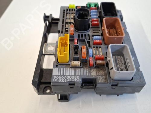 Used Fuse box Fuse box CITROËN C4 Picasso I MPV (UD_) 1.6 VTi 120 (120 hp) 36639182 36639182