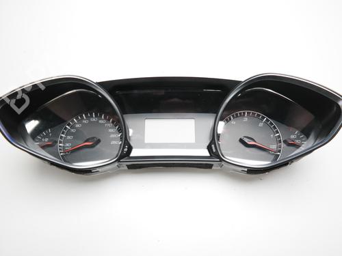 Used Instrument cluster Instrument cluster 36615945 36615945