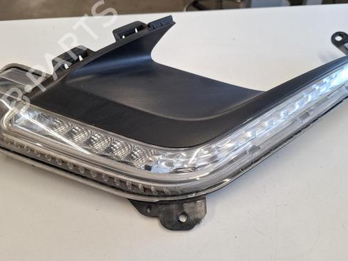 right-daytime-light-citroen-c5-iii-break-rw_-2008-2009-2010-2011-2012-2013-2014-2015-2016-2017-36637791 main image