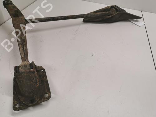 Used Right front suspension arm Right front suspension arm 36600022 36600022