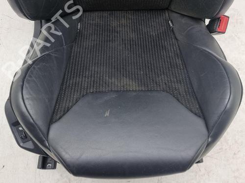 Right front seat CITROËN C5 III Break (RW_) 3.0 HDi 240 (RWX8CA) | BP36624649C16 - Image 3
