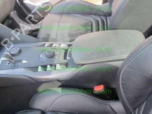 Switch CITROËN DS5 2.0 HDi 200 Hybrid4 All-wheel Drive | BP36607932I30 - Image 31