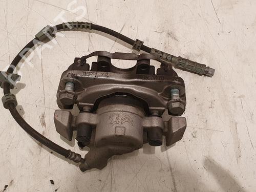 Used Right front brake caliper Right front brake caliper 36619194 36619194
