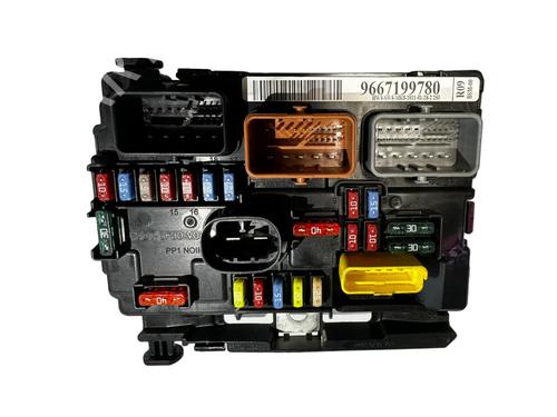Fuse box CITROËN C3 II (SC_) 1.6 HDi | BP36629073E1 - Image 2