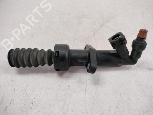 clutch-slave-cylinder-peugeot-partner-box-bodympv-2008-36627868 main image