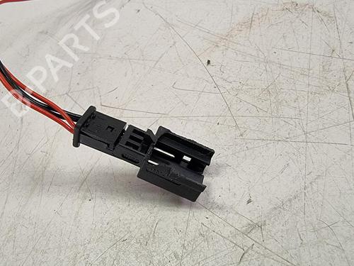 third-brake-light-peugeot-307-cc-3b-2003-2004-2005-2006-2007-2008-2009-36622808 main image