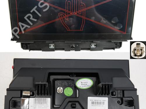 display-monitor-ds-ds-3-ds-3-crossback-ur_-uc_-uj_-2018-36616417 main image