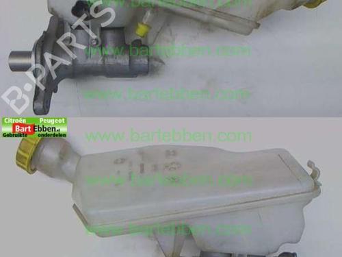 Used Brake master cylinder Brake master cylinder PEUGEOT 208 I (CA_, CC_) 1.0 VTi (68 hp) 36612824 36612824