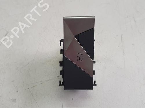 switch-ds-ds-7-crossback-j4_-jr_-jc_-2017-36620372 main image