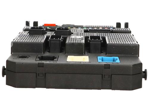 Used Fuse box Fuse box 36627105 36627105